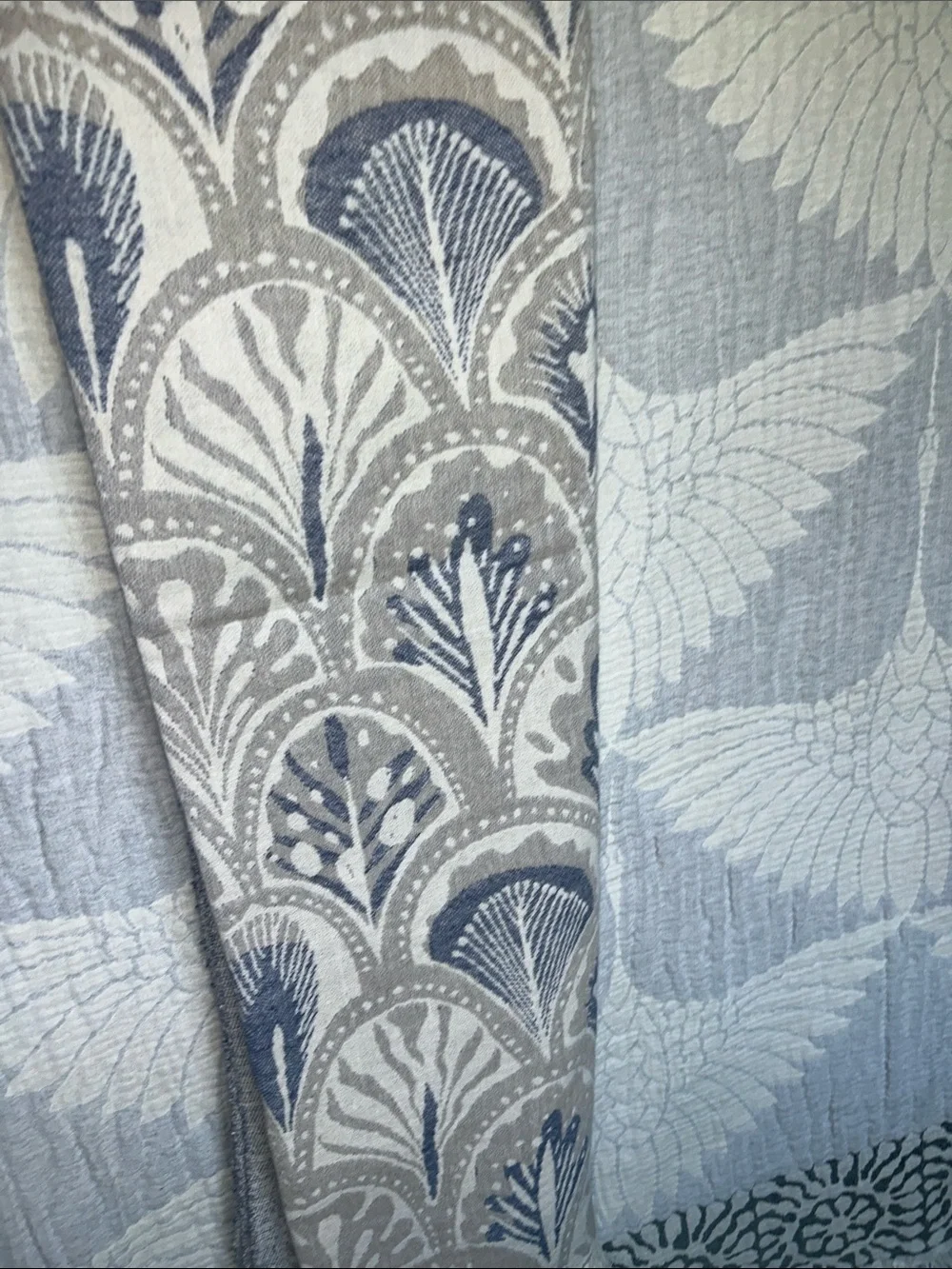 Cool Modern Gray Set of 3 1 Blanket + 2 Beach Towels ALL NEW WITH TAGS - Picture 2 of 9